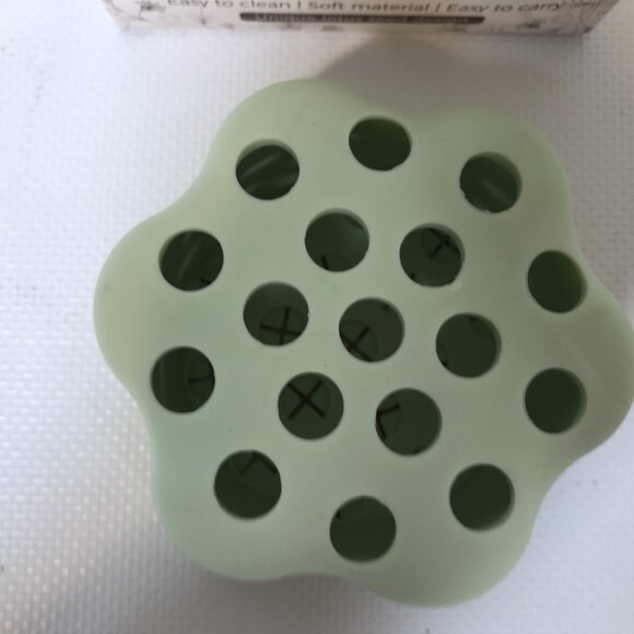 Silicone Stem Holder for Flowers - Picture 9 of 16